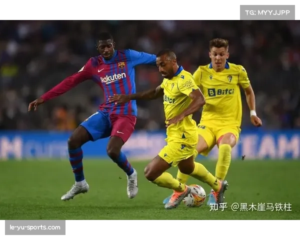 升班马科莫与博洛尼亚表现亮眼 但阵容厚度面临冬窗考验