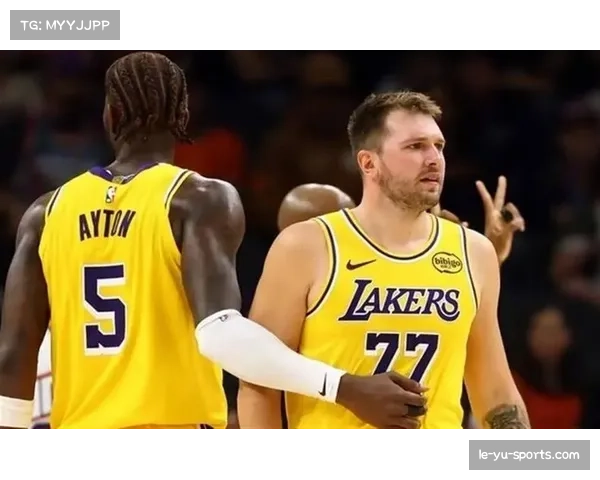 东契奇腿筋拉伤连续缺阵 湖人战绩面临波动风险 东契奇腿筋拉伤连续缺阵 湖人战绩面临波动风险